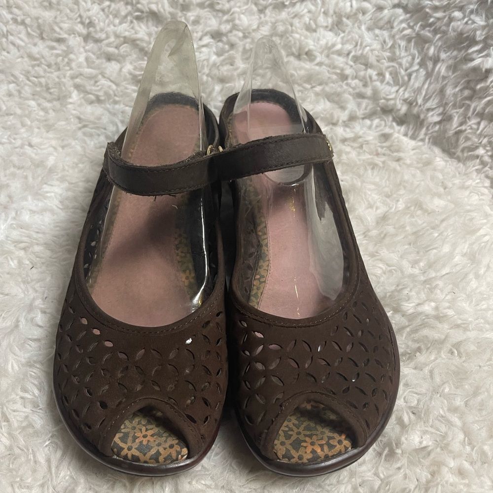 Jambu leather suede lazer cut Brown Peep Toe Mary Jane wedge Sandals SZ9.5M